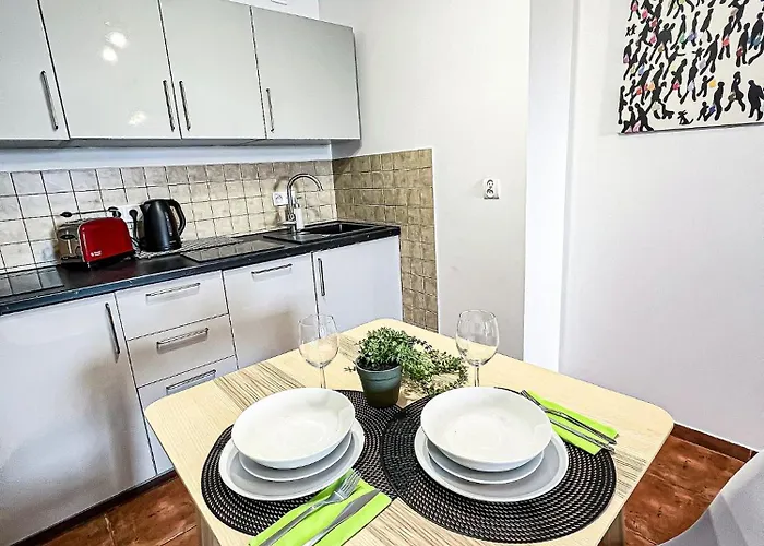 Skandi Апартаменты Любин